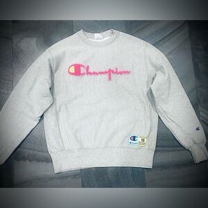 Women’s Champion Reverse Weave Script Logo Heather Grey Crewneck Sweatshirt Sz M